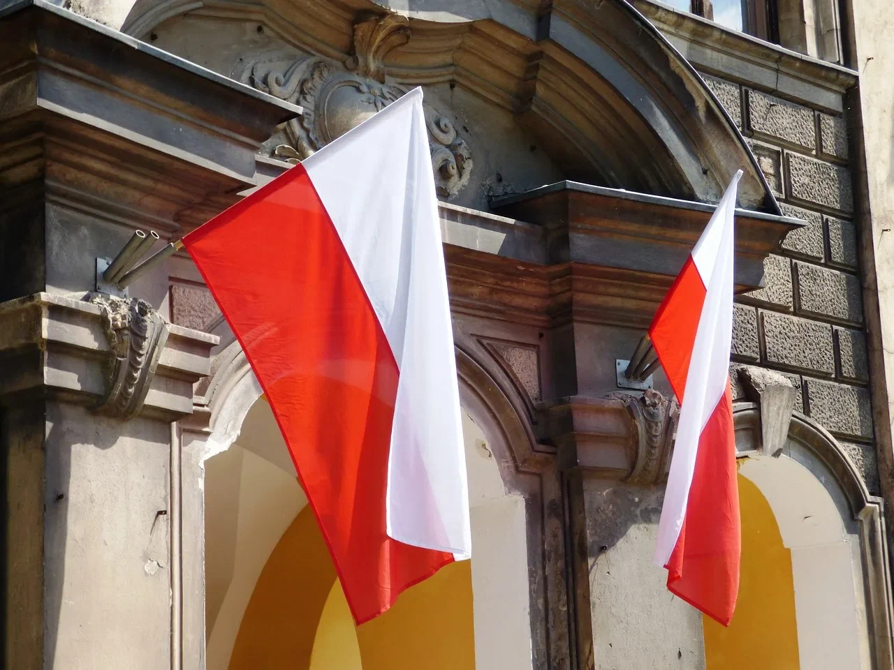 MiCA Poland: KNF confirms upcoming legal block for Polish crypto companies in July 2026 image